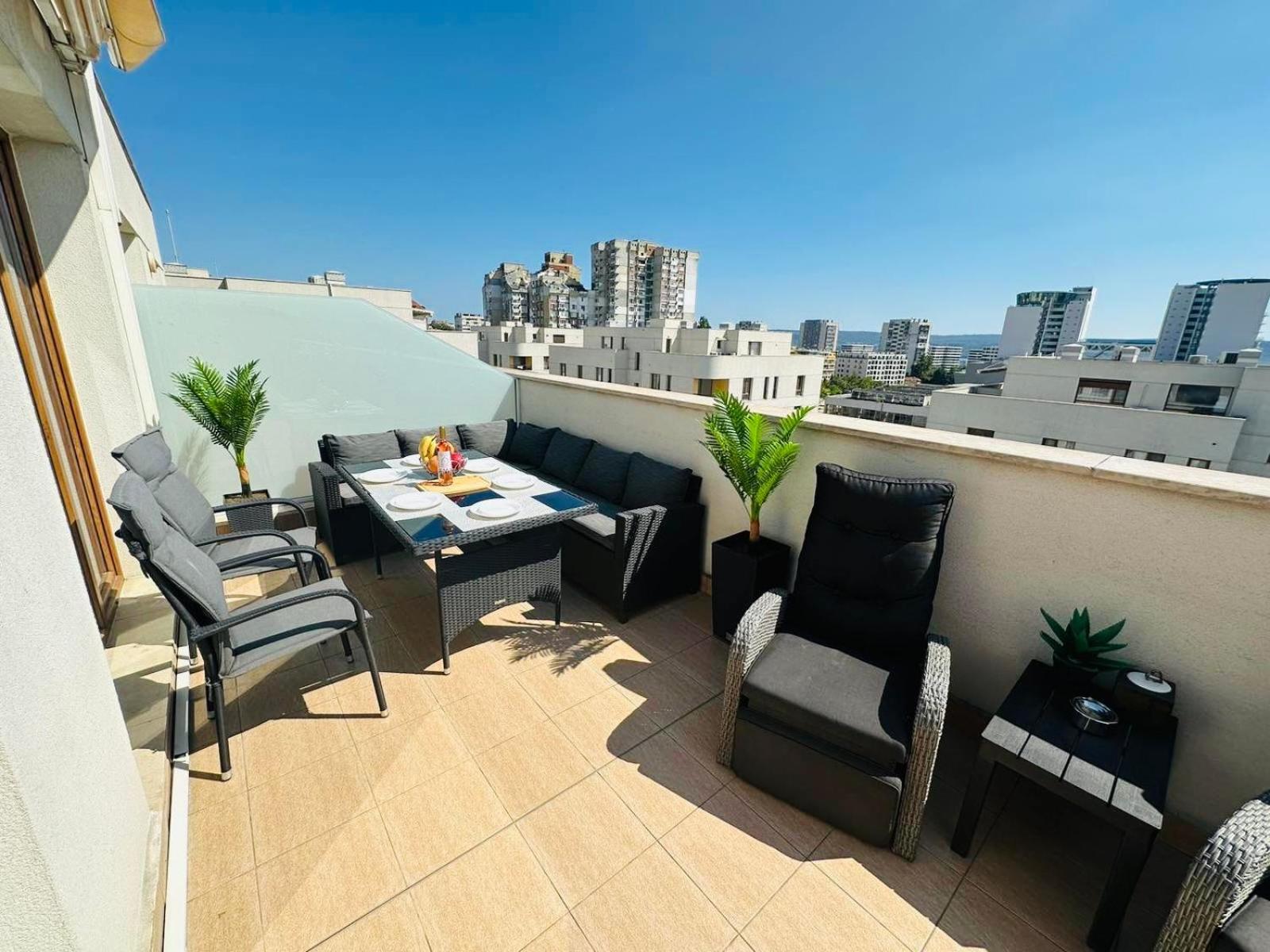 Spacious Prestige Penthouse Várna Kültér fotó
